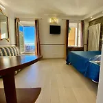 招待所 The Sea View 马纳罗拉