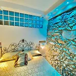 The Sea View 4*