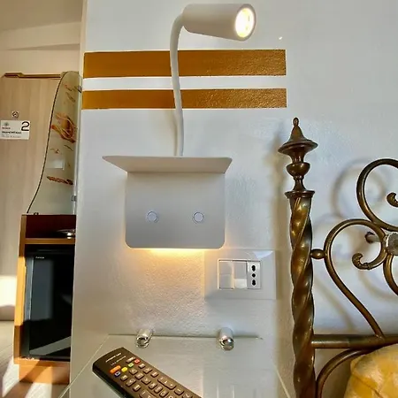 The Sea View בית הארחה 4*