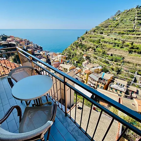 בית הארחה The Sea View 4*