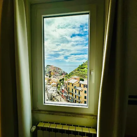 بيت ضيافة The Sea View مانارولا