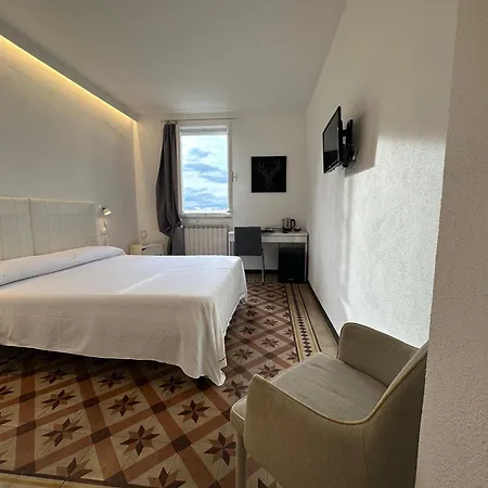 The Sea View 게스트하우스 4*