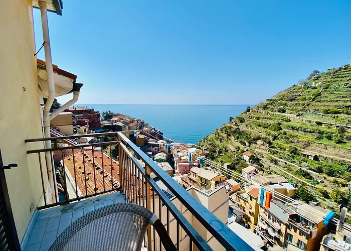 The Sea View 4*